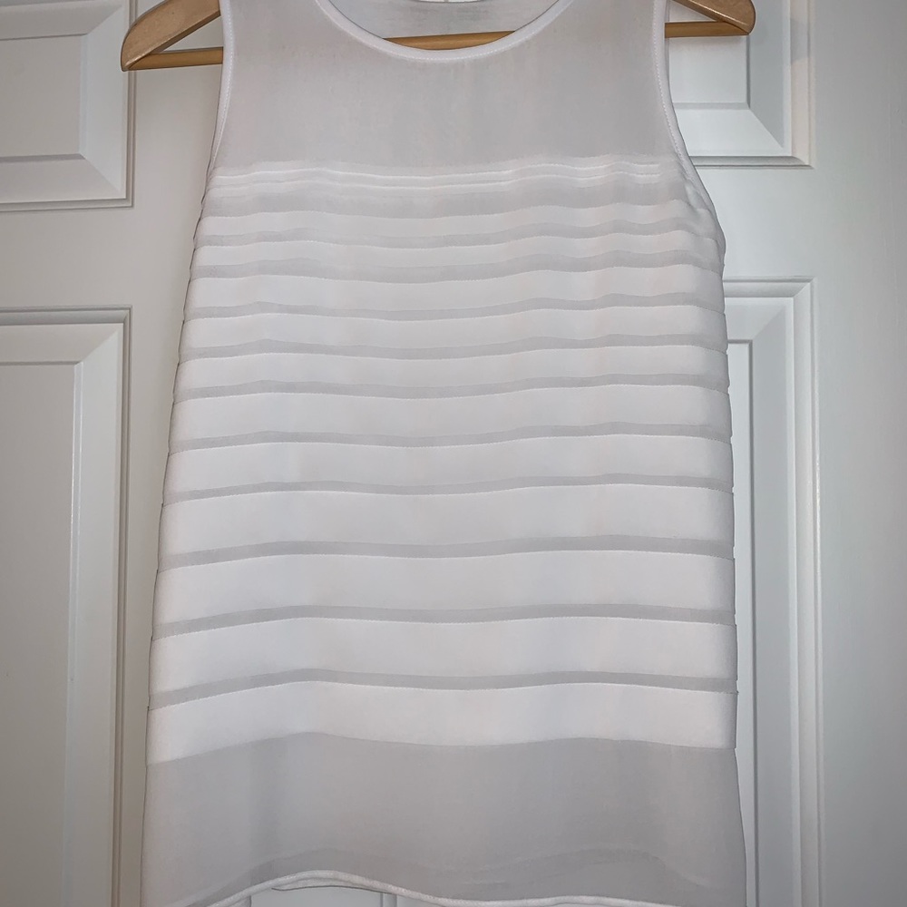 pleated tank